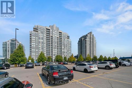 2005 - 7 North Park Road, Vaughan, ON - Outdoor With Facade