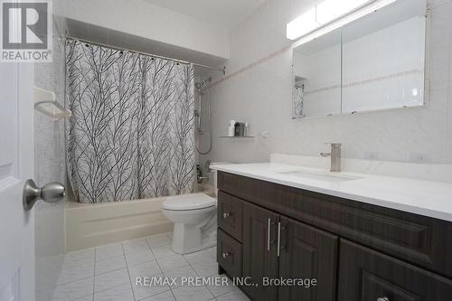 34 Charrington Crescent, Toronto (Glenfield-Jane Heights), ON - Indoor Photo Showing Bathroom