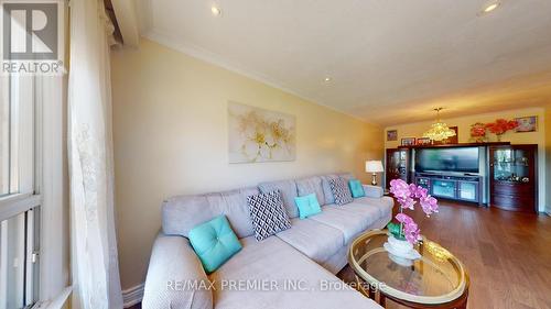 34 Charrington Crescent, Toronto (Glenfield-Jane Heights), ON - Indoor Photo Showing Living Room