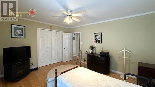 1440 Briarlynn Crescent, North Vancouver, BC - Indoor Photo Showing Bedroom