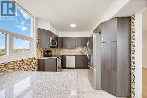 Ph 206 - 2 Westney Road N, Ajax (Central West), ON - Indoor Photo Showing Kitchen With Upgraded Kitchen