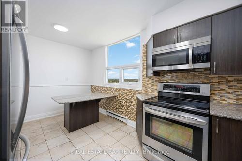 Ph 206 - 2 Westney Road N, Ajax, ON - Indoor Photo Showing Kitchen