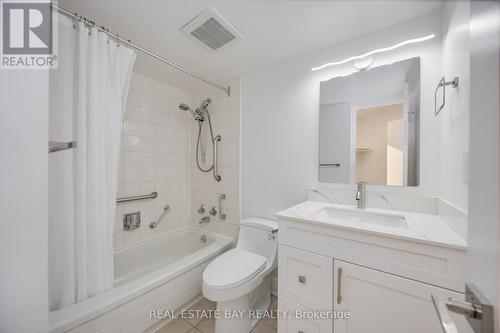 Ph 206 - 2 Westney Road N, Ajax (Central West), ON - Indoor Photo Showing Bathroom