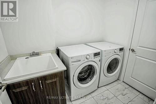 116 Lichfield Road, Markham (Unionville), ON - Indoor Photo Showing Laundry Room