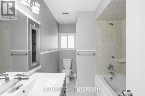 54 Ramsey Street, St. Catharines, ON - Indoor Photo Showing Bathroom