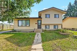 3515 Fairlight DRIVE  Saskatoon, SK S7M 4L6