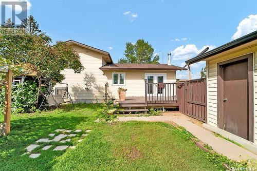 3515 Fairlight Drive, Saskatoon, SK - Outdoor With Exterior