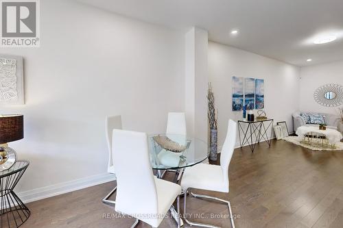 31 Causland Lane, Richmond Hill (Devonsleigh), ON - Indoor Photo Showing Dining Room