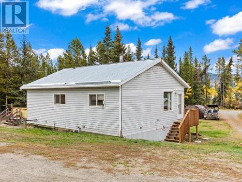 6 Jubilee Trail, Whitehorse South, YT - Outdoor