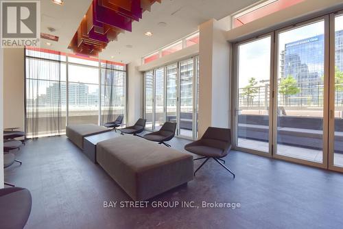 409 - 318 Richmond Street W, Toronto (Waterfront Communities), ON - Indoor