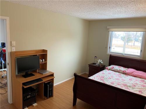 1 1103 3Rd Street S, Swan River, MB - Indoor Photo Showing Bedroom