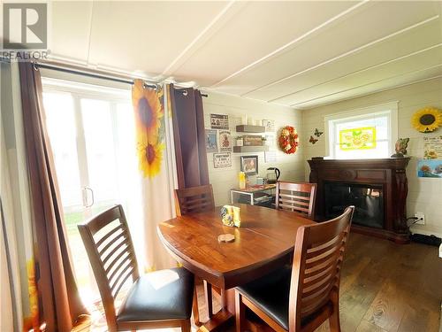 3265 Front Road Unit#8, Hawkesbury, ON - Indoor Photo Showing Dining Room