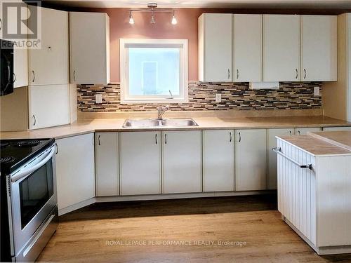 10 - 3265 Front Road, Prescott And Russell, ON - Indoor Photo Showing Kitchen With Double Sink