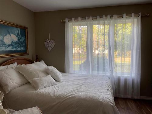 3 83 Highway, Swan River, MB - Indoor Photo Showing Bedroom