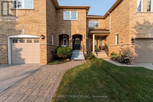 2425 Lazio Lane, Oakville (West Oak Trails), ON - Outdoor