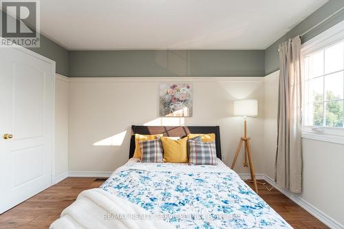 2425 Lazio Lane, Oakville (West Oak Trails), ON - Indoor Photo Showing Bedroom