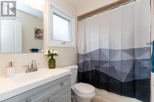 2425 Lazio Lane, Oakville (West Oak Trails), ON - Indoor Photo Showing Bathroom