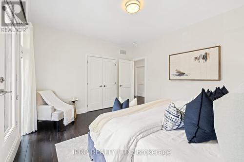 350 Willard Avenue, Toronto (Runnymede-Bloor West Village), ON - Indoor Photo Showing Bedroom