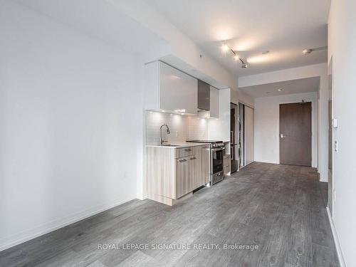 1133-251 Jarvis St, Toronto, ON - Indoor Photo Showing Kitchen