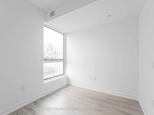 2106-395 Bloor St E, Toronto, ON - Indoor Photo Showing Other Room