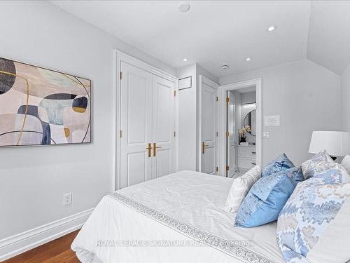 505 Soudan Ave, Toronto, ON - Indoor Photo Showing Bedroom