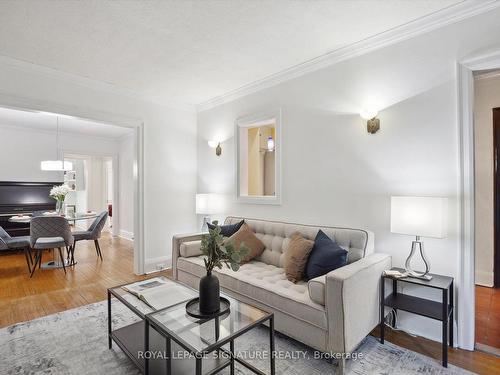 35 Courcelette Rd, Toronto, ON - Indoor Photo Showing Living Room