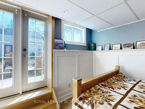 1097 Ferrier Ave, Innisfil, ON - Indoor Photo Showing Bedroom