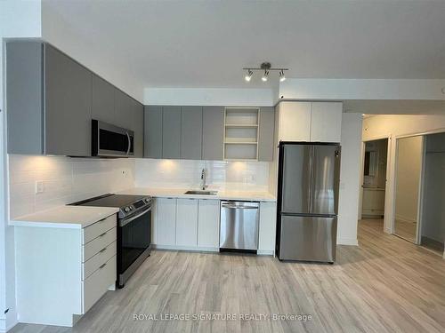 1602-4675 Metcalfe Ave, Mississauga, ON - Indoor Photo Showing Kitchen With Upgraded Kitchen