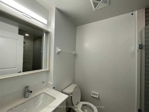 1602-4675 Metcalfe Ave, Mississauga, ON - Indoor Photo Showing Bathroom