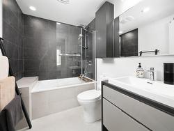 Ensuite bathroom - 