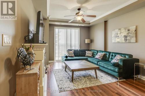 914 - 1030 Coronation Drive, London, ON - Indoor Photo Showing Living Room