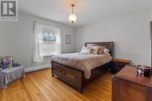 21 Waterford Bridge Road, St.John'S, NL - Indoor Photo Showing Bedroom