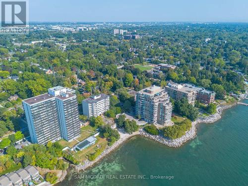 2177 Lakeshore Road, Burlington, ON 