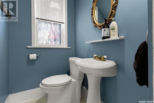 2859 Retallack Street, Regina, SK - Indoor Photo Showing Bathroom