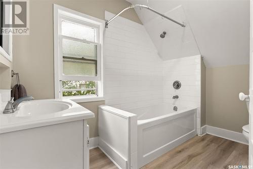 2859 Retallack Street, Regina, SK - Indoor Photo Showing Bathroom