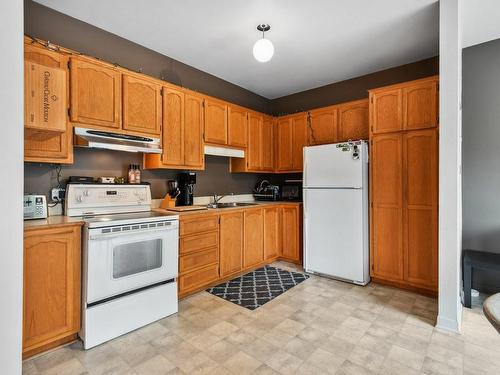 Kitchen - 9521  - 9535 Rue Basile-Routhier, Montréal (Ahuntsic-Cartierville), QC - Indoor Photo Showing Kitchen