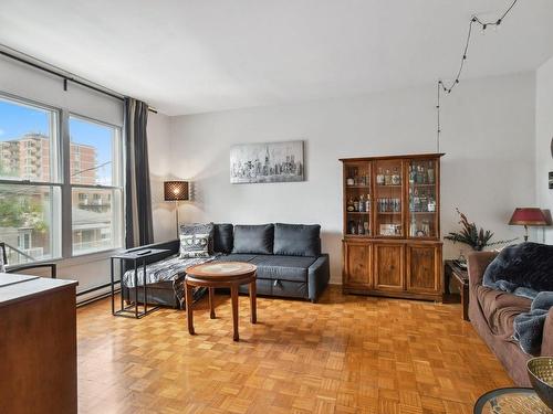 Living room - 9521  - 9535 Rue Basile-Routhier, Montréal (Ahuntsic-Cartierville), QC - Indoor Photo Showing Living Room