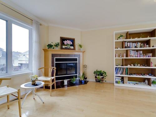 Family room - 7455 Rue Lasnier, Brossard, QC - Indoor Photo Showing Other Room