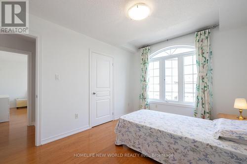 15 Pitney Avenue, Richmond Hill, ON - Indoor Photo Showing Bedroom