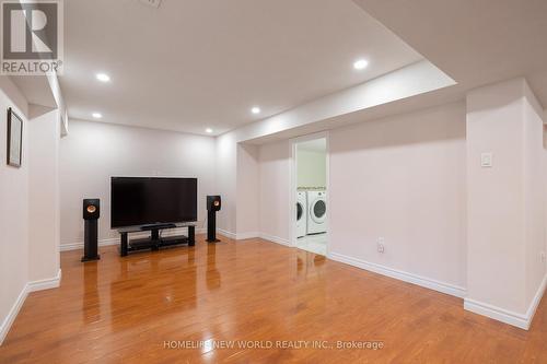 15 Pitney Avenue, Richmond Hill, ON - Indoor