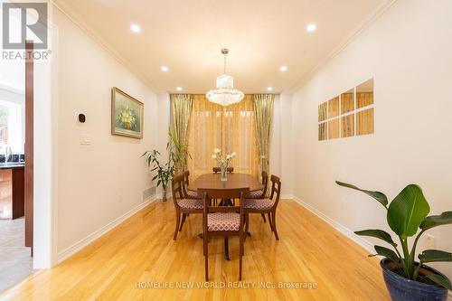 15 Pitney Avenue, Richmond Hill, ON - Indoor Photo Showing Dining Room