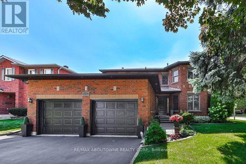 184 Warner Drive, Oakville (Bronte West), ON - Outdoor With Facade