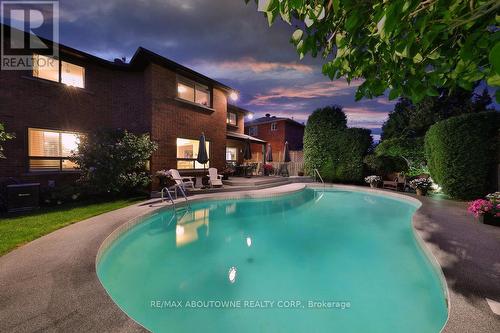 184 Warner Drive, Oakville, ON - Outdoor With In Ground Pool With Backyard