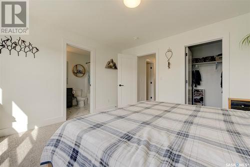 159 Rosewood Boulevard E, Saskatoon, SK - Indoor Photo Showing Bedroom