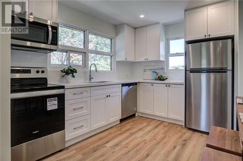 363 Mcneill Boulevard, Sudbury, ON - Indoor Photo Showing Kitchen