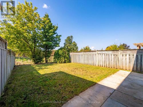 124 Essex Point Drive, Cambridge, ON - Outdoor