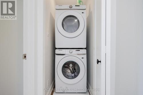 2 Carrington Avenue, Toronto (Caledonia-Fairbank), ON - Indoor Photo Showing Laundry Room