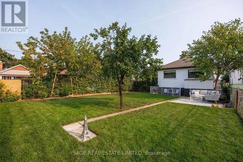 2 Carrington Avenue, Toronto, ON - Outdoor