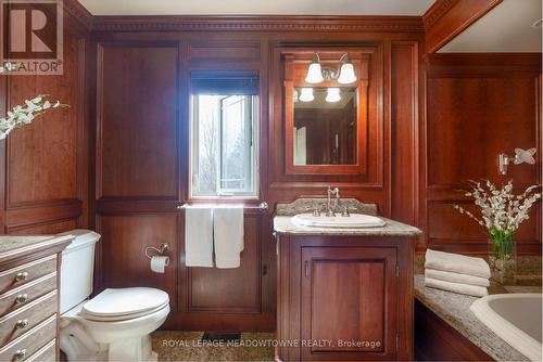 15 Chantelay Crescent, Halton Hills (Stewarttown), ON - Indoor Photo Showing Bathroom