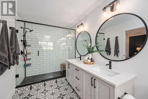 248 Middleton Avenue, London, ON - Indoor Photo Showing Bathroom